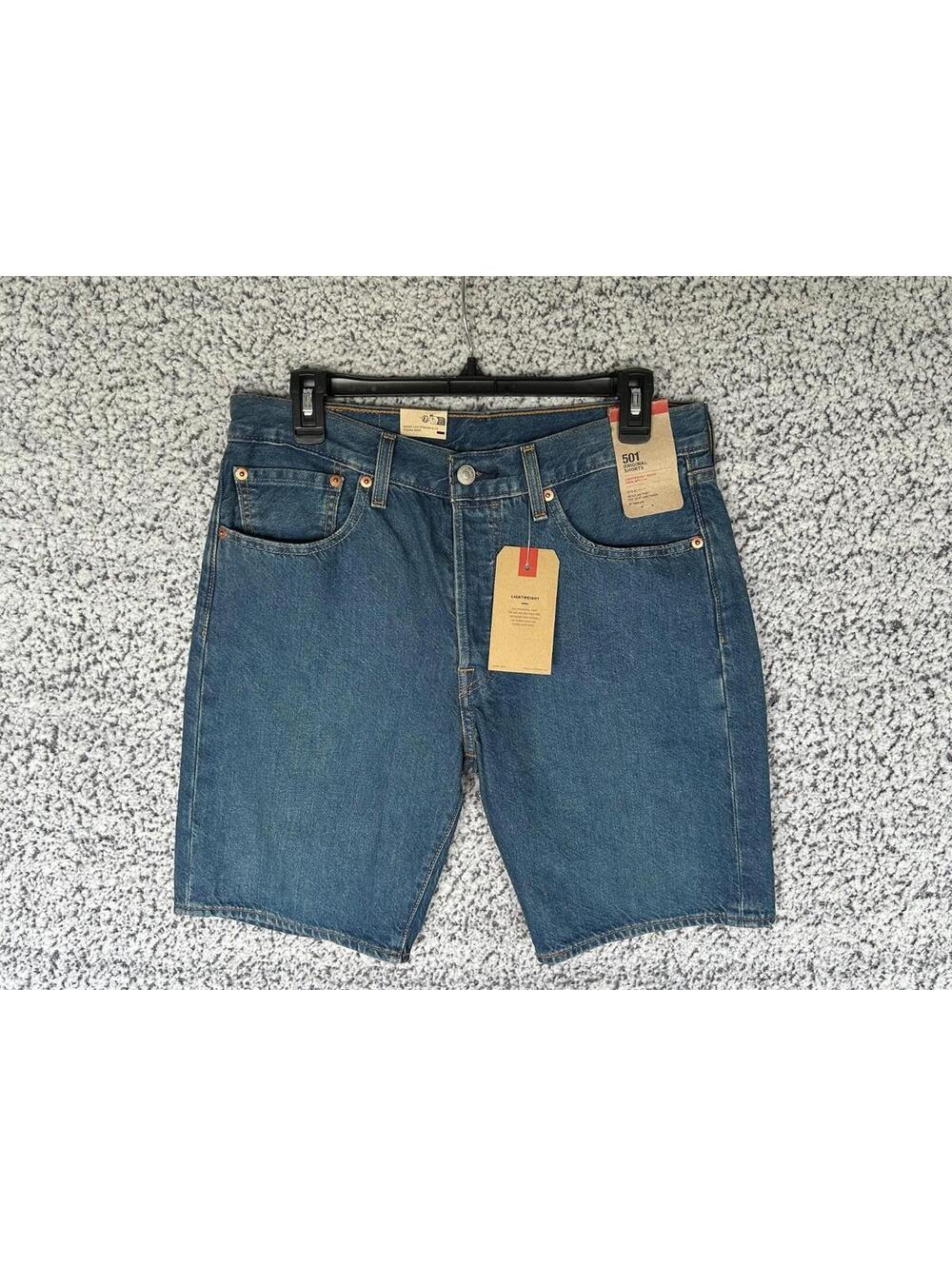 Levi's 501 Original Shorts Men's Size 31 Blue Lightweight Denim 9 Inseam NWT